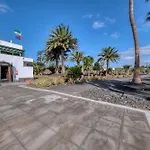 Casita Malvika - Luxury And Sea View - 1min To The By Lanzarote Holiday home