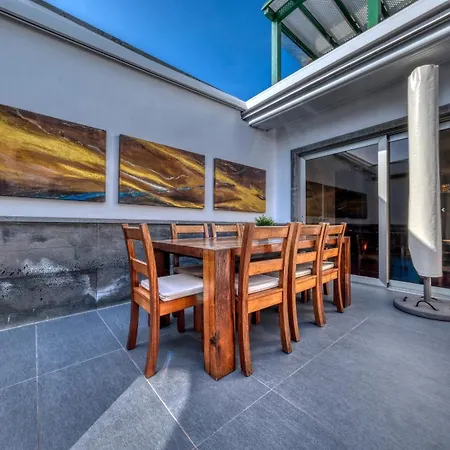 Casita Malvika - By Lanzarote Costa Teguise