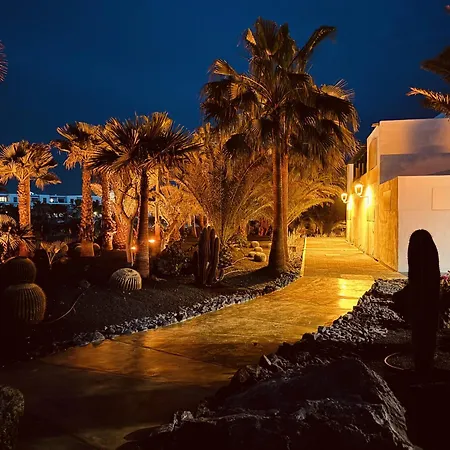 Casita Malvika - By Lanzarote